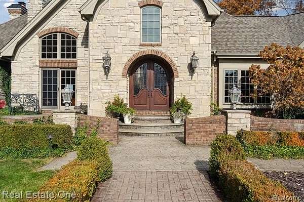 14 Acres of Land with Home for Sale in Metamora, Michigan