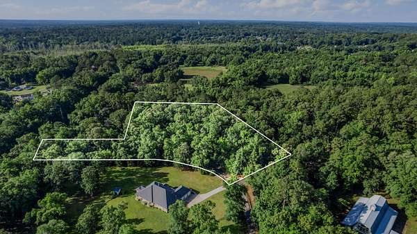 3 Acres of Residential Land for Sale in Tallahassee, Florida