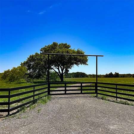 49 Acres of Recreational Land for Sale in Dawson, Texas