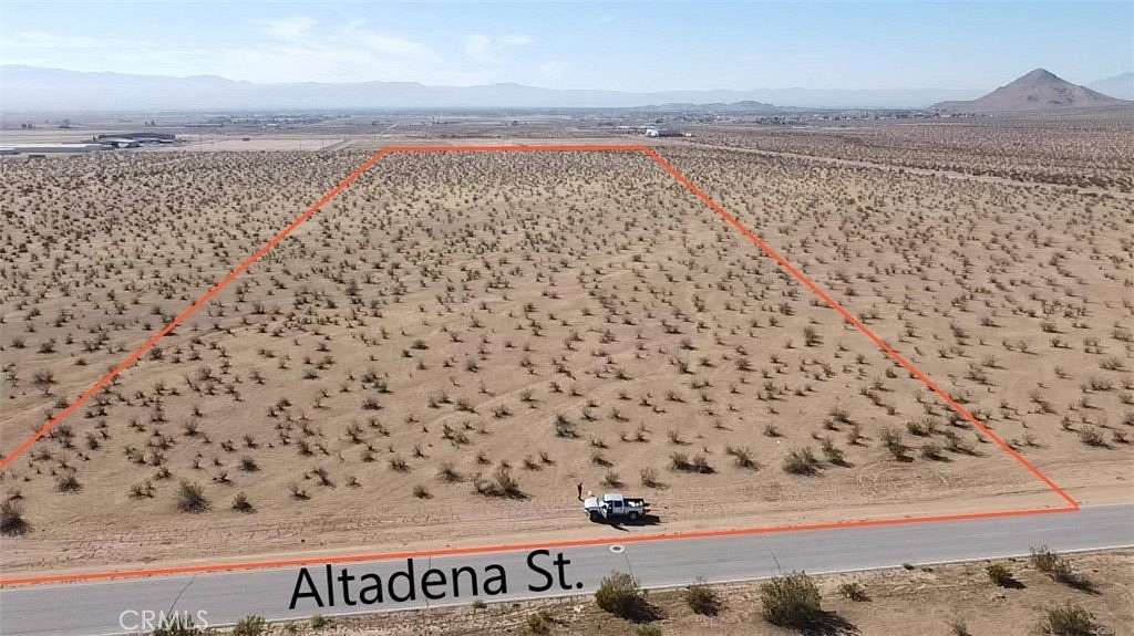 15 Acres of Commercial Land for Sale in Apple Valley, California