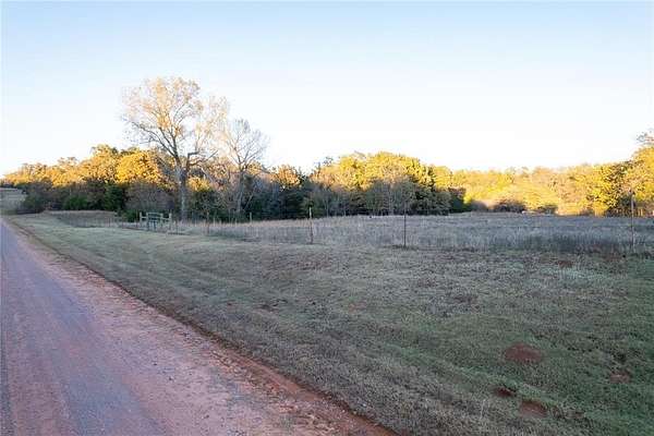 32.8 Acres of Land for Sale in Chandler, Oklahoma