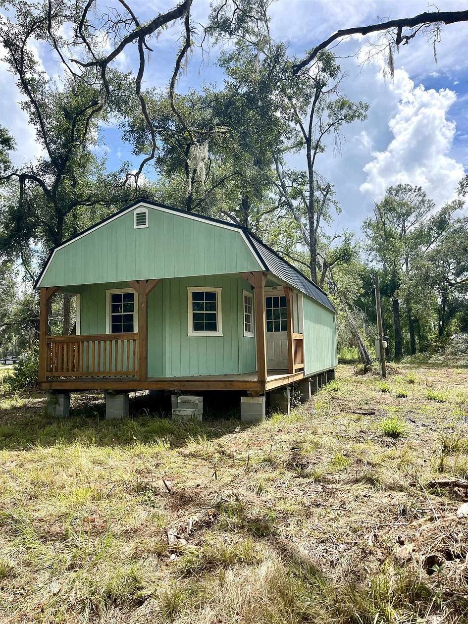 3.17 Acres of Land for Sale in Perry, Florida