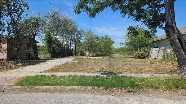 0.14 Acres of Improved Residential Land for Sale in Corpus Christi, Texas