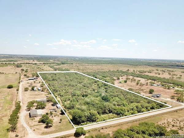 21.4 Acres of Recreational Land & Farm for Sale in Poteet, Texas