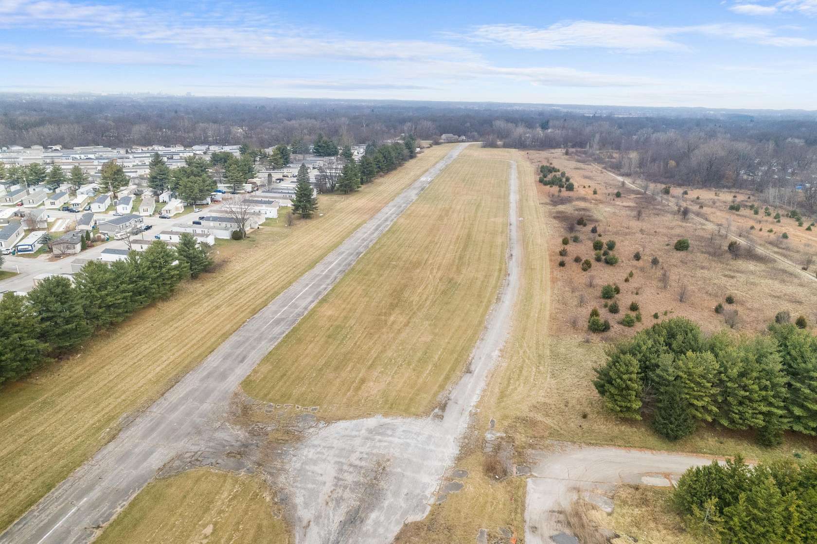 21.9 Acres of Commercial Land for Sale in Lake Station, Indiana