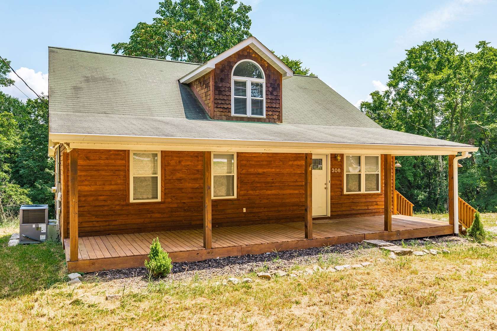 2.33 Acres of Residential Land with Home for Sale in Carthage, Tennessee