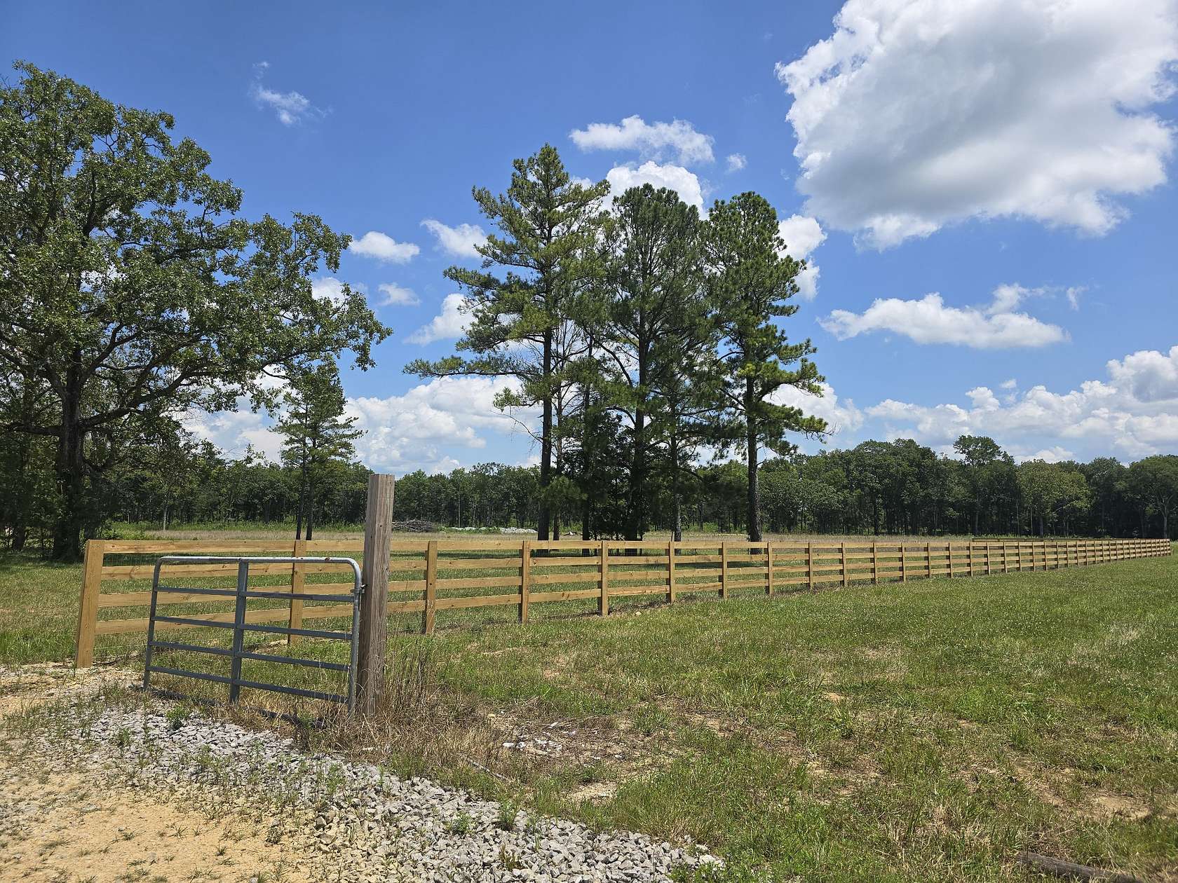 8 Acres of Residential Land for Sale in Spring Hill, Tennessee