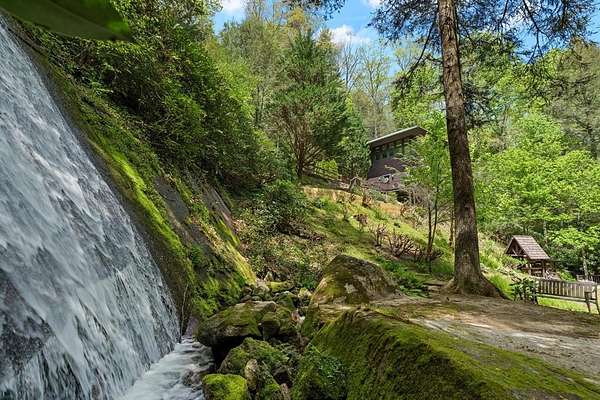 5 Acres of Land with Home for Sale in Highlands, North Carolina