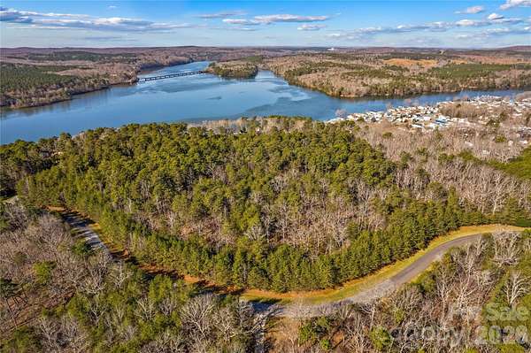 1 Acre of Residential Land for Sale in New London, North Carolina