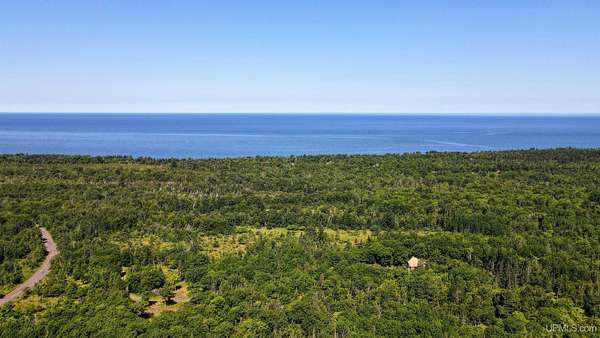 9.87 Acres of Residential Land for Sale in Calumet, Michigan