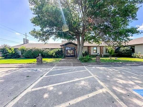 1.88 Acres of Improved Commercial Land for Sale in Jenks, Oklahoma