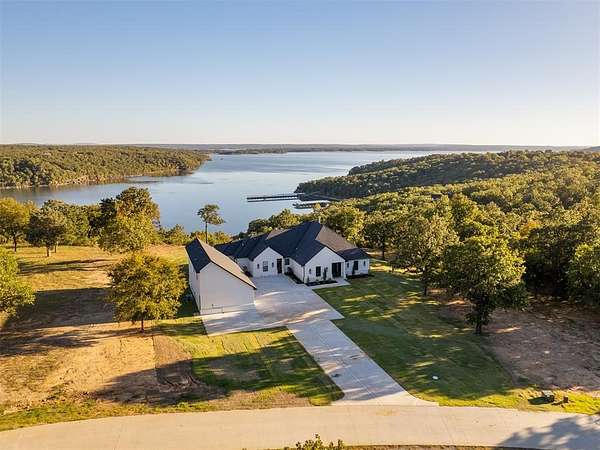 2.12 Acres of Residential Land with Home for Sale in Eufaula, Oklahoma