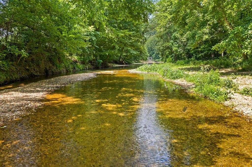 13.8 Acres of Land for Sale in Dover, Tennessee