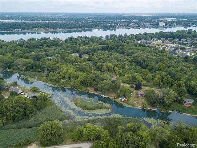 0.16 Acres of Residential Land for Sale in Grosse Ile, Michigan