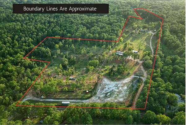 27 Acres of Improved Land for Sale in Palestine, Texas