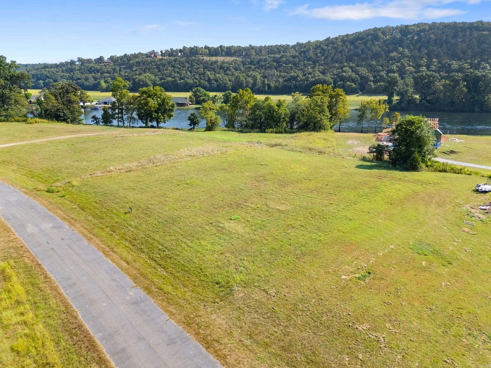 0.88 Acres of Residential Land for Sale in Flippin, Arkansas