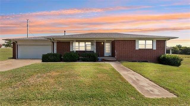 5.66 Acres of Residential Land with Home for Sale in Claremore, Oklahoma