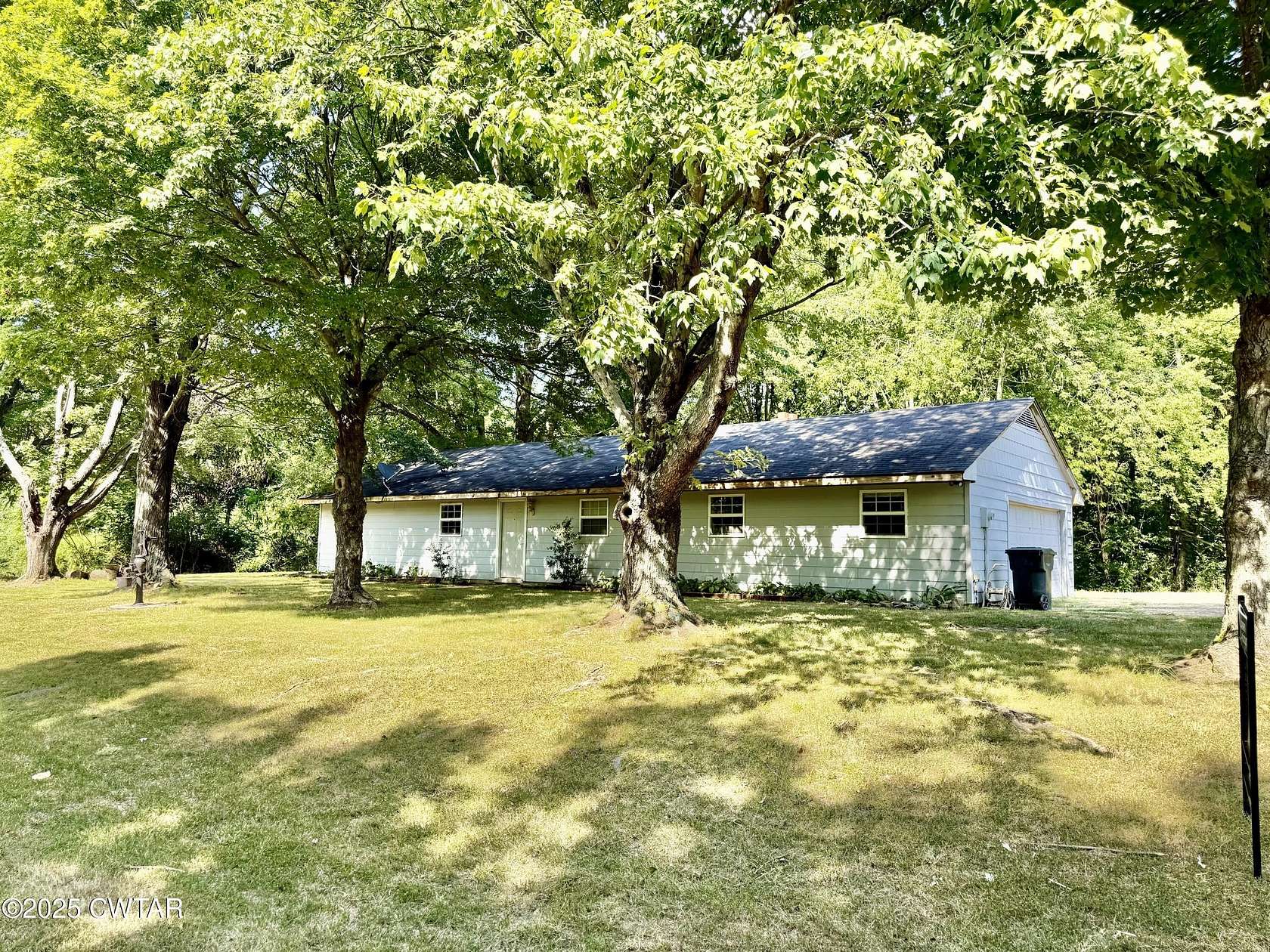 2.86 Acres of Residential Land with Home for Sale in Union City, Tennessee