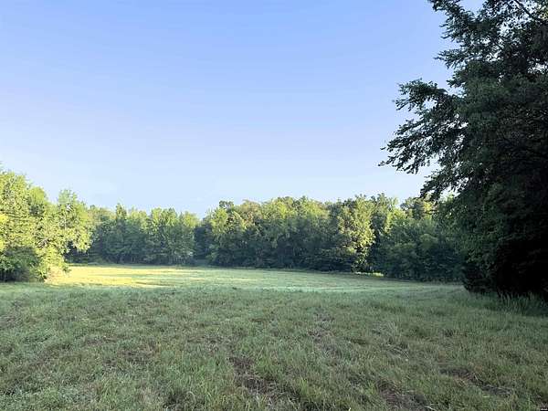 24 Acres of Land for Sale in Dresden, Tennessee