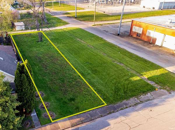0.1 Acres of Residential Land for Sale in Evansville, Indiana