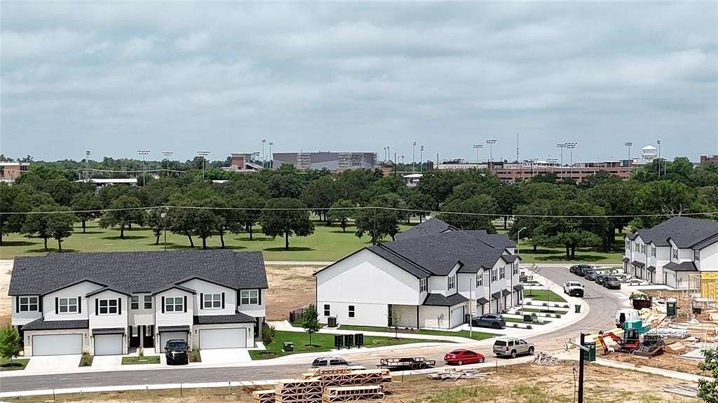 2 Acres of Mixed-Use Land for Sale in Stephenville, Texas