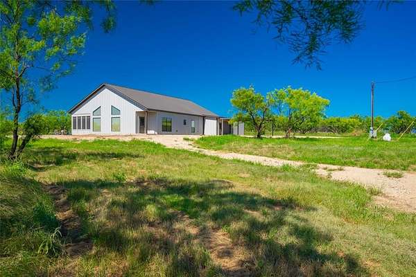 219 Acres of Improved Land for Sale in Graham, Texas