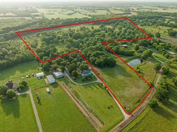 24 Acres of Land for Sale in Pattonville, Texas
