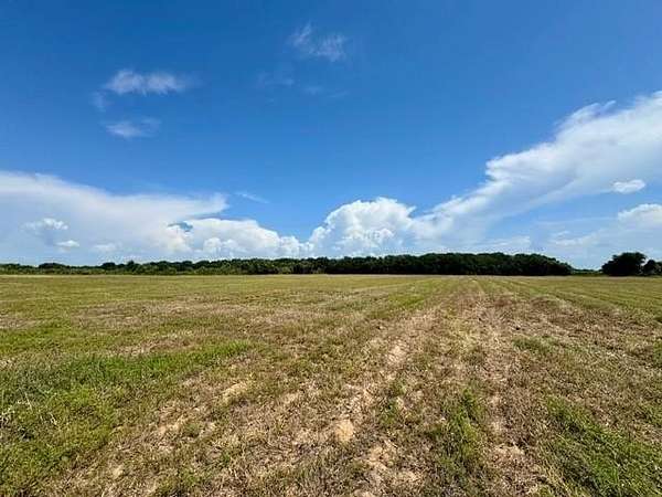8.6 Acres of Residential Land for Sale in Waco, Texas