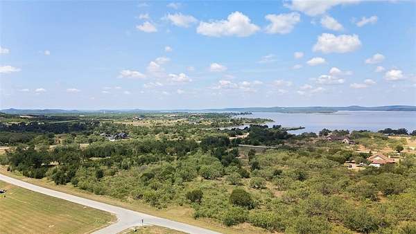 1 Acre of Residential Land for Sale in Graford, Texas