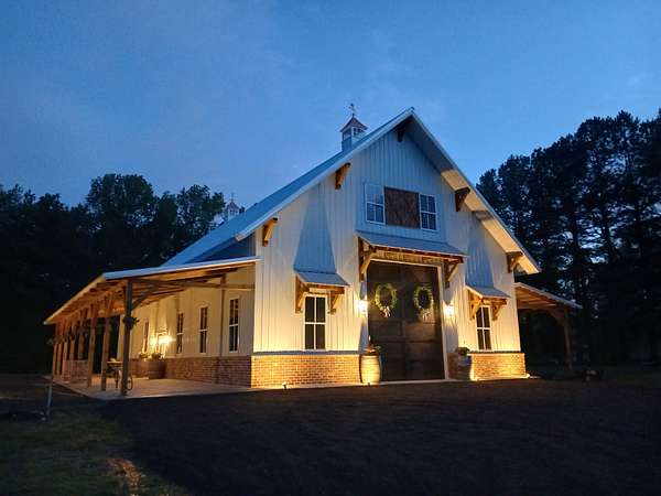 30.9 Acres of Agricultural Land with Home for Sale in Bethpage, Tennessee