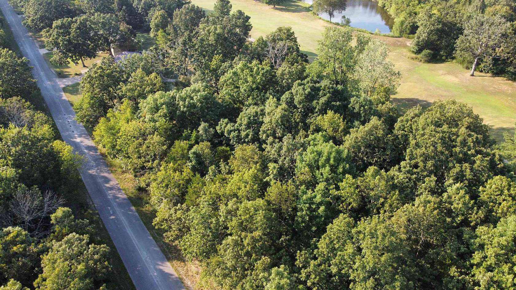0.8 Acres of Residential Land for Sale in Horseshoe Bend, Arkansas