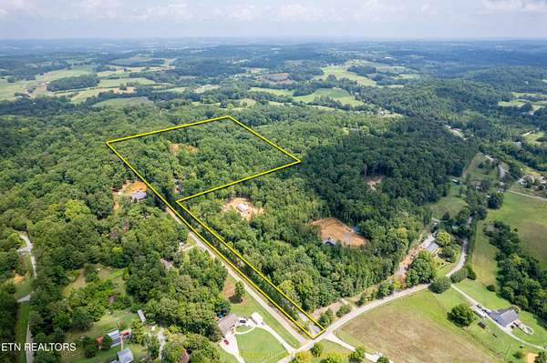 10.1 Acres of Recreational Land for Sale in Maryville, Tennessee