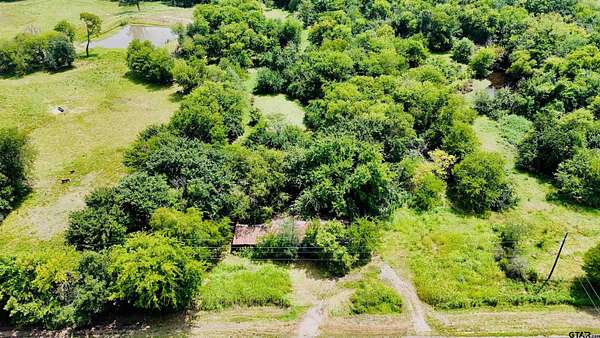 5.83 Acres of Residential Land for Sale in Sulphur Springs, Texas