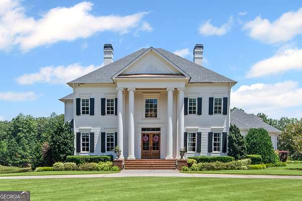 4 Acres of Residential Land with Home for Sale in Moreland, Georgia