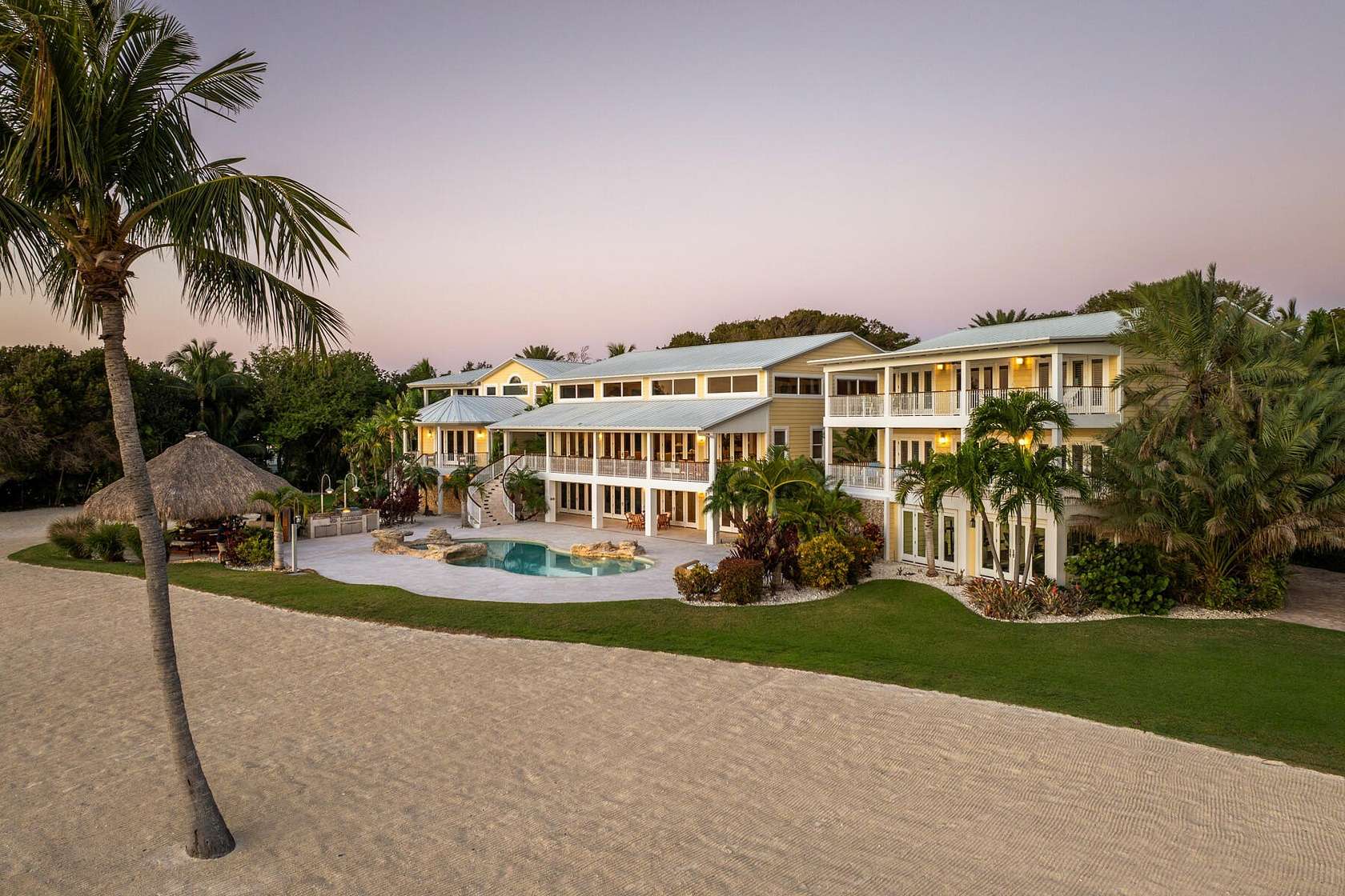 7.64 Acres of Residential Land with Home for Sale in Plantation Key, Florida