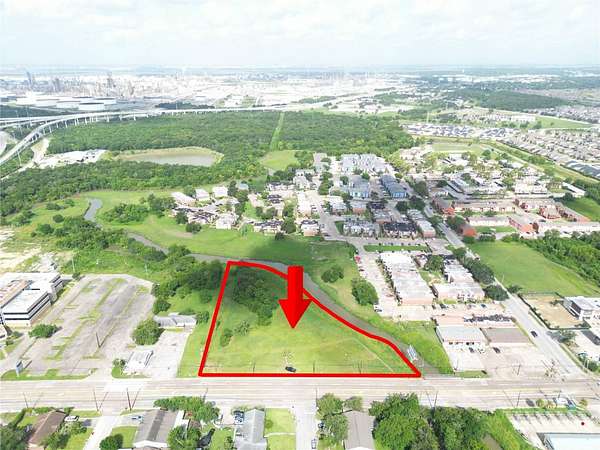 3 Acres of Residential Land for Sale in Baytown, Texas