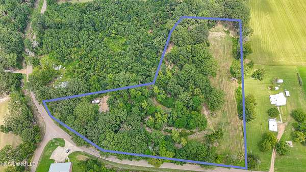 7.83 Acres of Residential Land for Sale in Canton, Mississippi