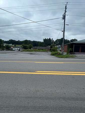 0.32 Acres of Commercial Land for Sale in Bluefield, West Virginia