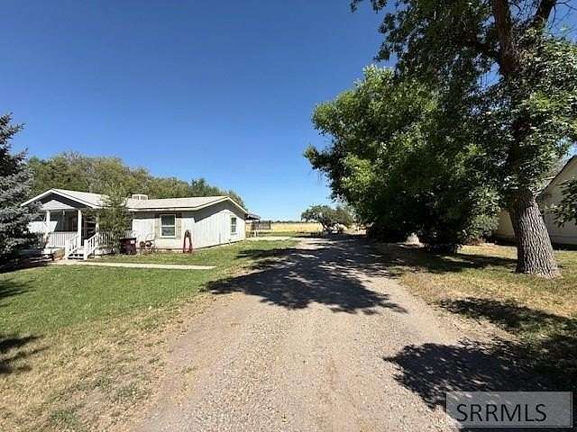 2 Acres of Residential Land with Home for Sale in Blackfoot, Idaho