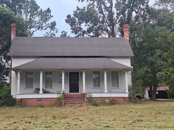 3.37 Acres of Residential Land with Home for Sale in Baxley, Georgia