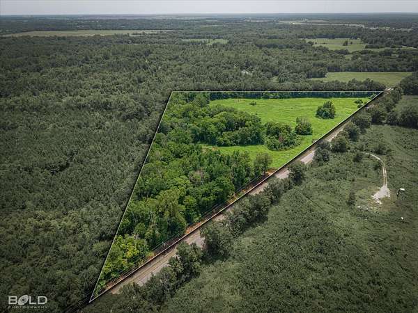 18 Acres of Recreational & Residential Land for Sale in Belcher, Louisiana