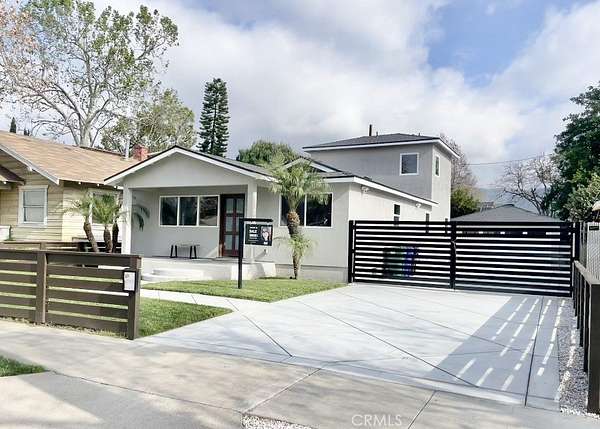 0.13 Acres of Residential Land with Home for Sale in Burbank, California