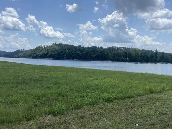 0.31 Acres of Land for Sale in Clifton, Tennessee