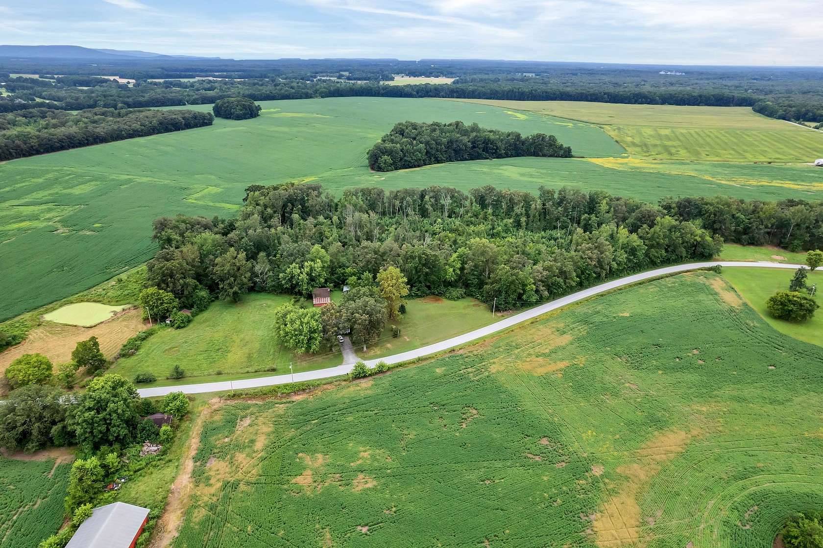 8.46 Acres of Residential Land for Sale in Manchester, Tennessee