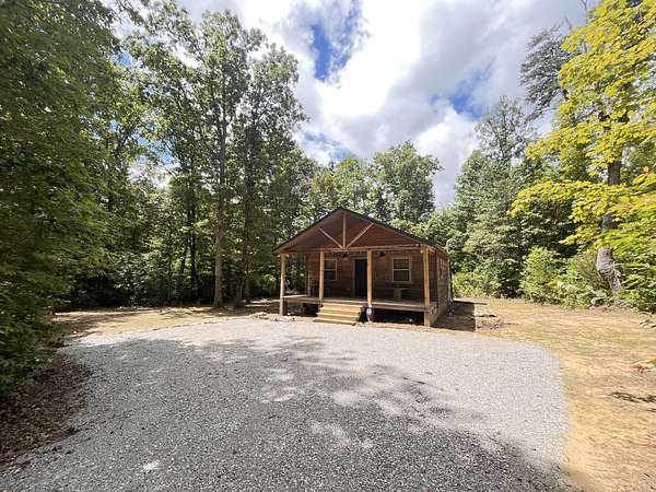 5 Acres of Residential Land with Home for Sale in Altamont, Tennessee