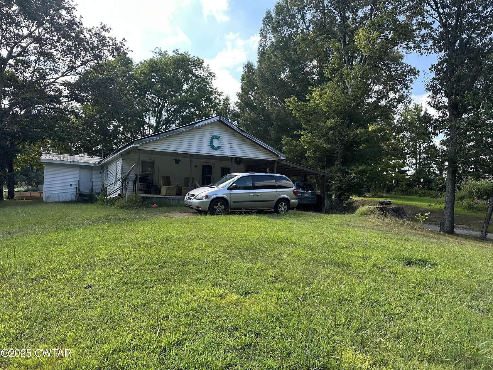 2.64 Acres of Residential Land with Home for Sale in Dyer, Tennessee