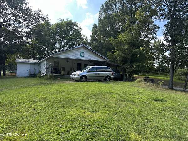 2.64 Acres of Residential Land with Home for Sale in Dyer, Tennessee