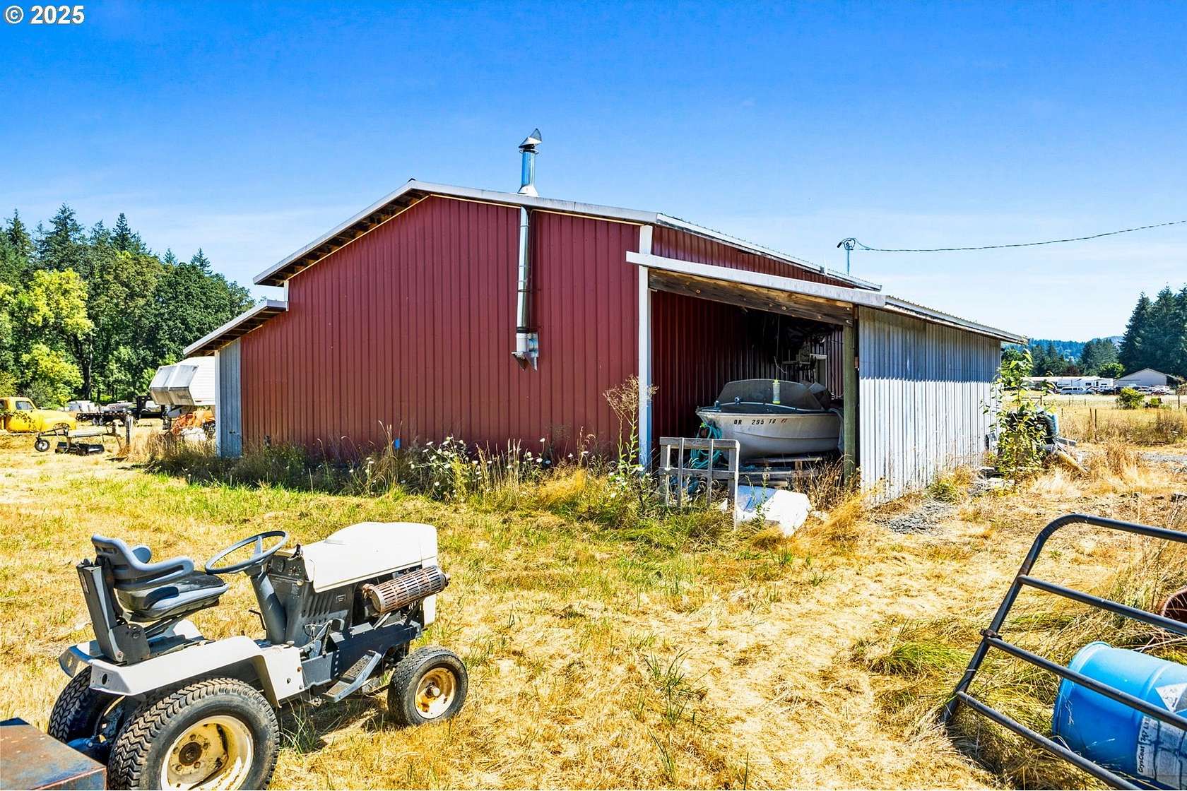 3 Acres of Residential Land with Home for Sale in Sweet Home, Oregon