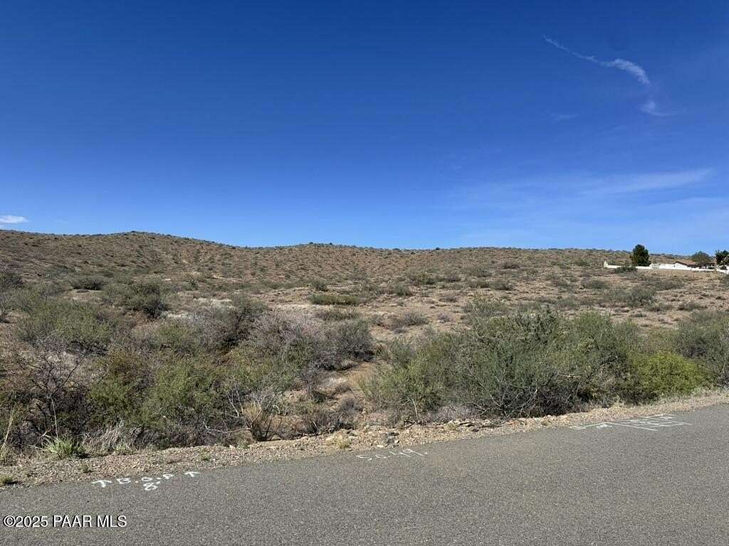 1.66 Acres of Residential Land for Sale in Mayer, Arizona