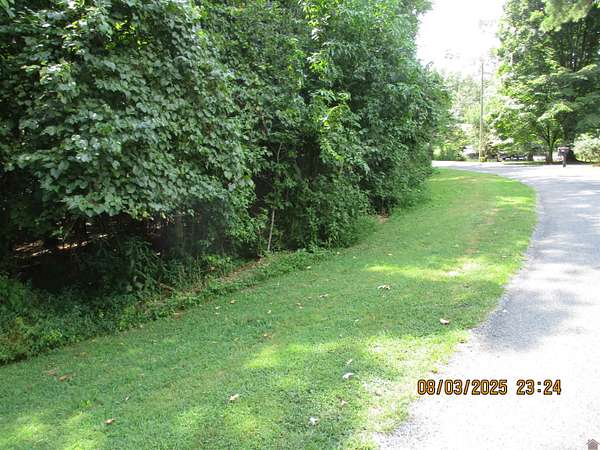 0.5 Acres of Land for Sale in Cadiz, Kentucky